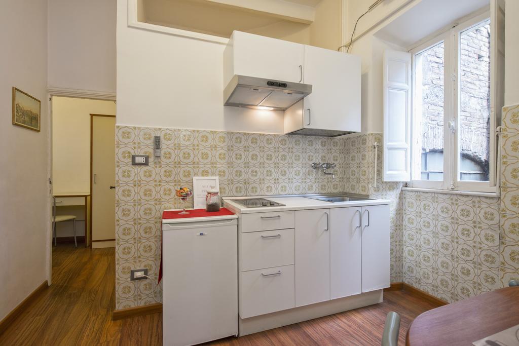 Pensionat Navona Tower Relais Rom